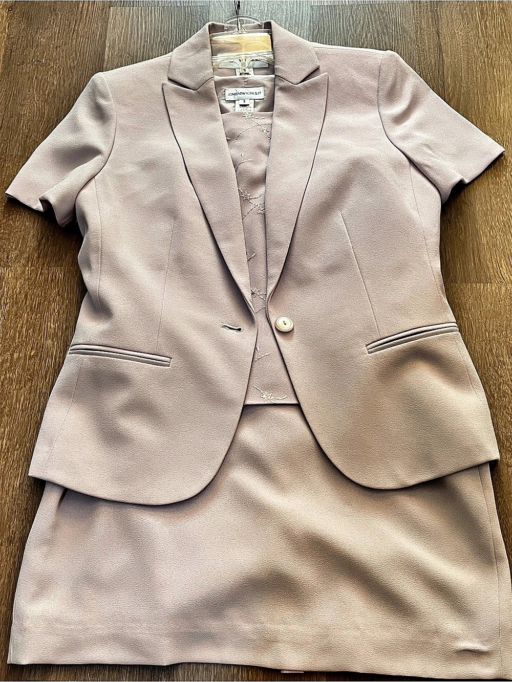 Jones New York 3PC Suit Women's Abstract Skirt Suit Set in Pink Size 8 NWT